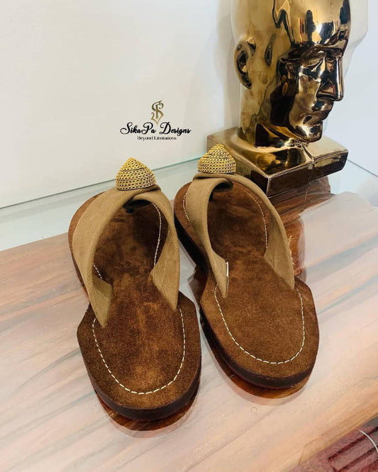 Royal Ahenema Slippers – African Tradition Meets Comfort