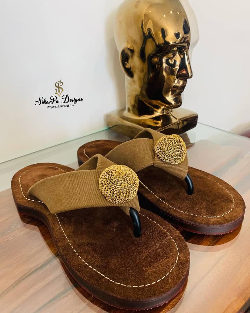 Royal Ahenema Slippers – African Tradition Meets Comfort